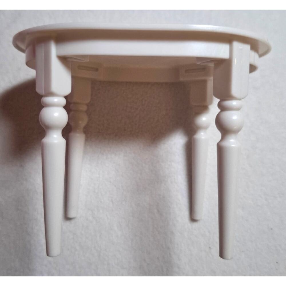 Barbie White Kitchen Table Furniture Dream House Oval Plastic 5" Tall 1/6 Scale